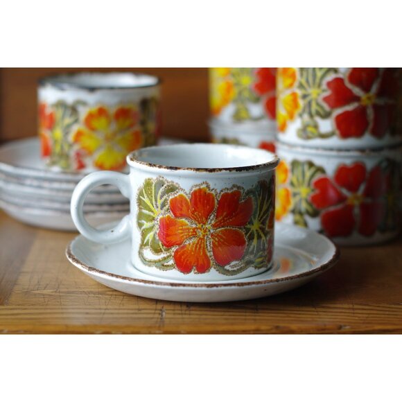 Set of 2 Midwinter Stonehenge Nasturtium Pattern Flat Cups Saucers Coffee Mugs - Picture 1 of 5
